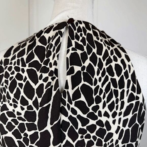 Enfocus Studio Giraffe Print Dress Brown Cream Ruffle Front Halter Style Size 12 - Picture 4 of 9